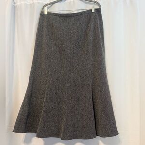 Jones Wear Gray A-Line Flared Skirt